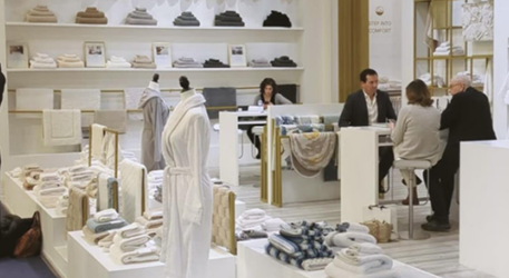 About（images 19）